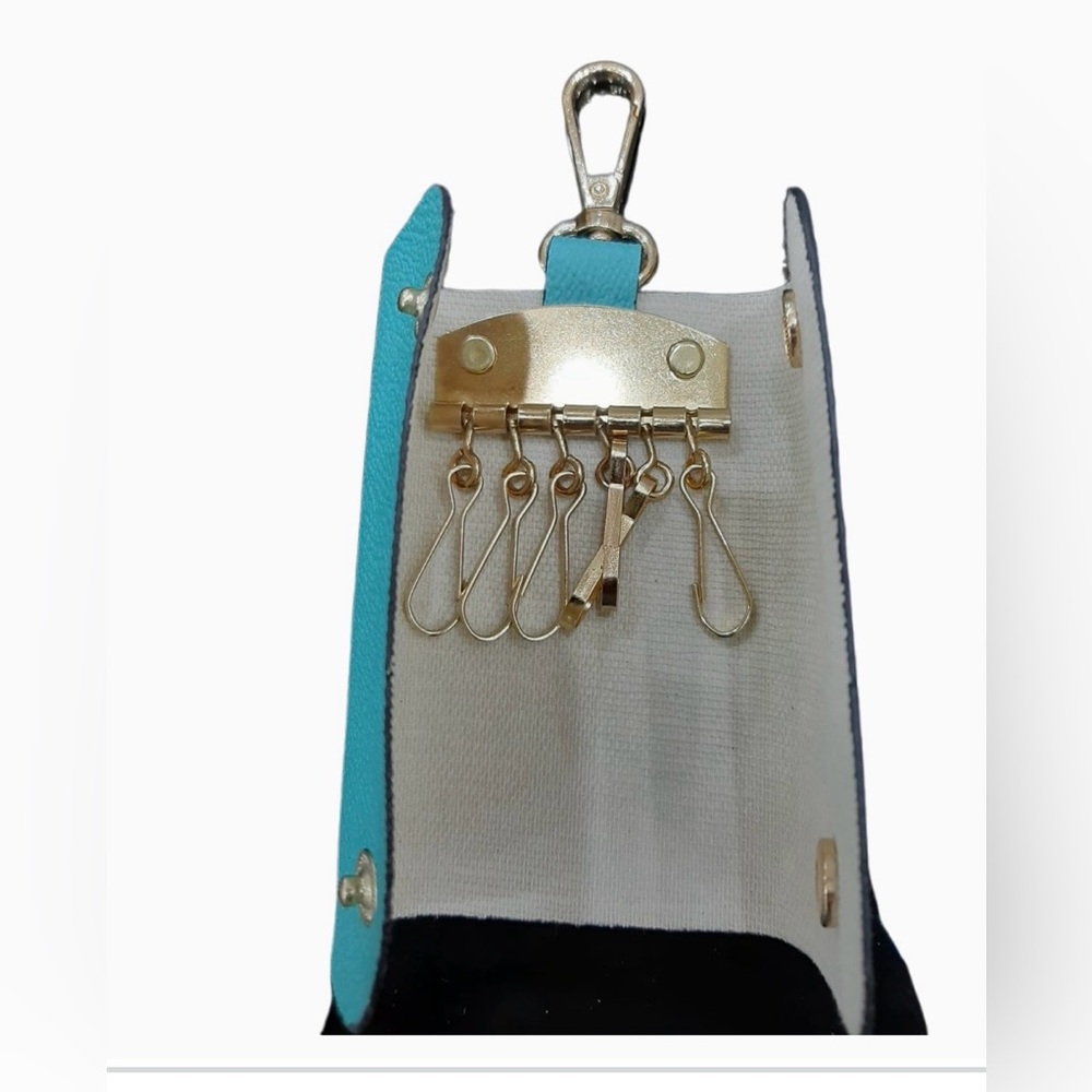 Tiffany & co Generic Brand - Picture 2 of 5